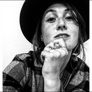 Meet your Posher, Delaney